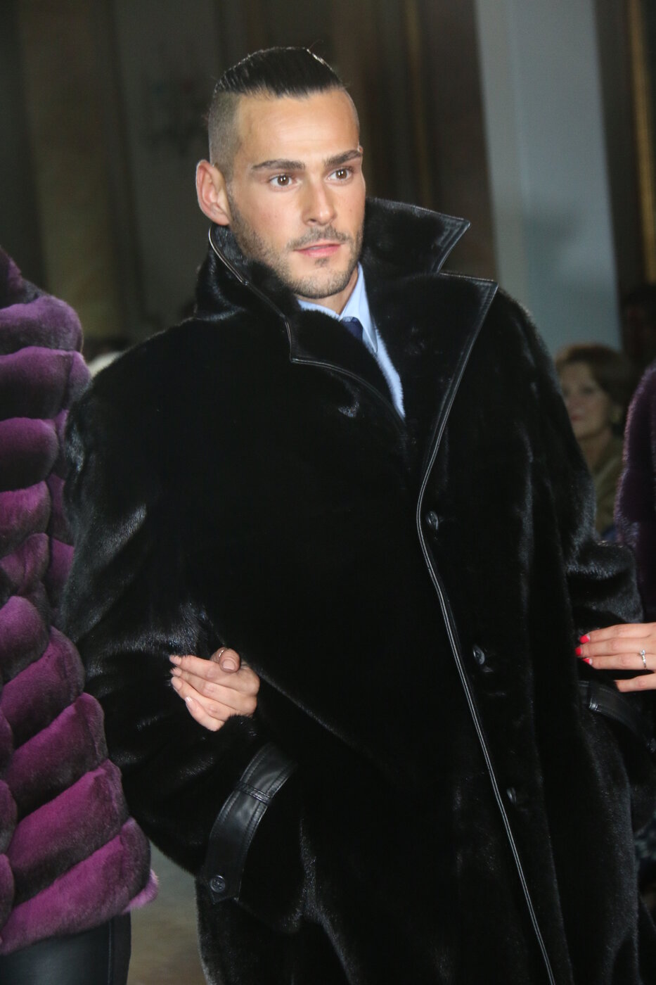 Long coat in black mink