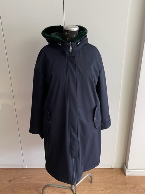 Reversible parka in navy and green
